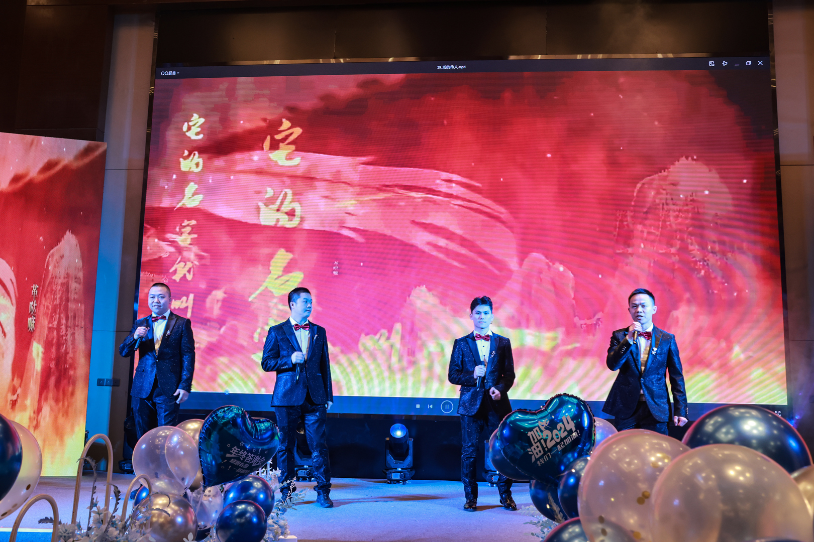 700A2419.jpg 700A2419.jpg